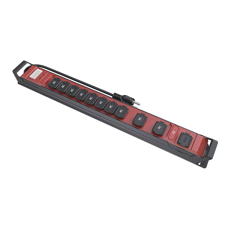 10 lizdų, vandeniui atspari USB maitinimo juosta